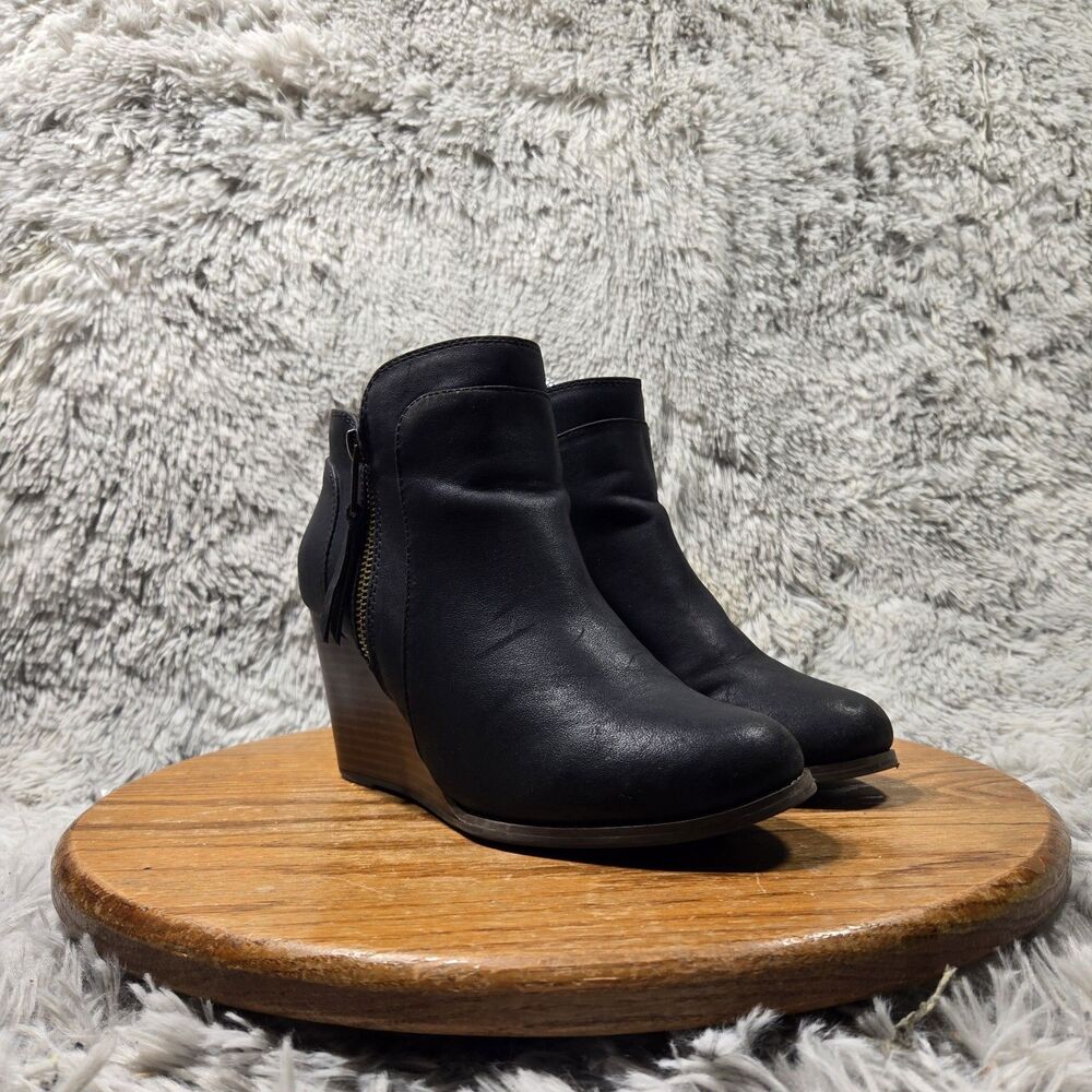 Maurices Ankle Boots Women Size 7M Retro Black Synthetic Casual Double Zip Wedge